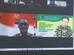 Lembaga Kajian Strategis KAHMI Gelar Diskusi Mingguan Perdana