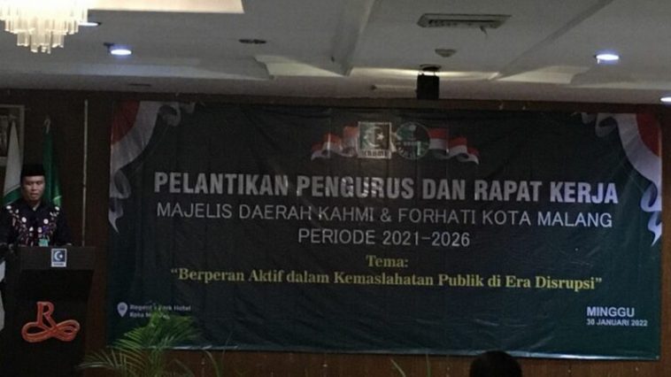 Koordinator Presidium MW KAHMI Jatim, Bawon Adhy Witoni, saat membuka acara pelantikan pengurus dan rapat kerja MD KAHMI dan FORHATI Kota Malang, Jatim, pada Minggu (30/1/2022). Foto Nusadaily