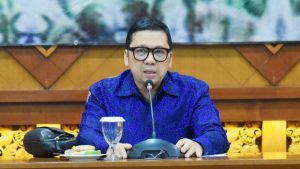 DPR Ingatkan Pemda soal Penyelesaian Status Tenaga Honorer