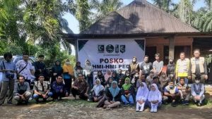 HMI-KAHMI Sumbar Salurkan Donasi bagi Korban Gempa Pasaman