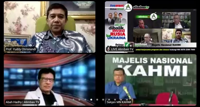 Tangkapan layar kegiatan diskusi daring "Ada Apa di Balik Invasi Rusia ke Ukraina?" yang digelar Lembaga Kajian Strategis MN KAHMI-Alimbas TV pada Selasa (8/3/2022). LMD MN KAHMI/Fatah Sidik