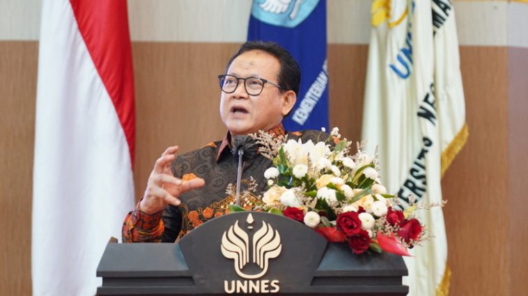 Wakil Ketua Dewan Pakar MN KAHMI, Prof. Rokhmin Dahuri. Dokumentasi Unnes