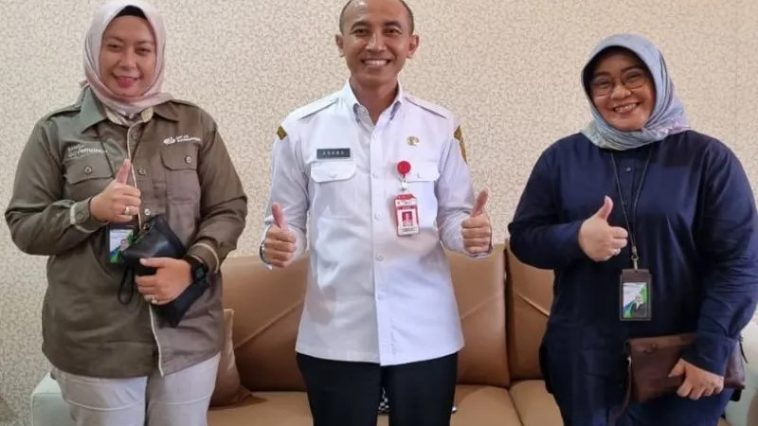 BPJS Ketenagakerjaan atau BP Jamsostek menggandeng KAHMI Grobogan untuk meningkatkan partisipasi masyarakat, khususnya pekerja informal dan UMKM, sebagai peserta BP Jamsostek. Dokumentasi BP Jamsostek